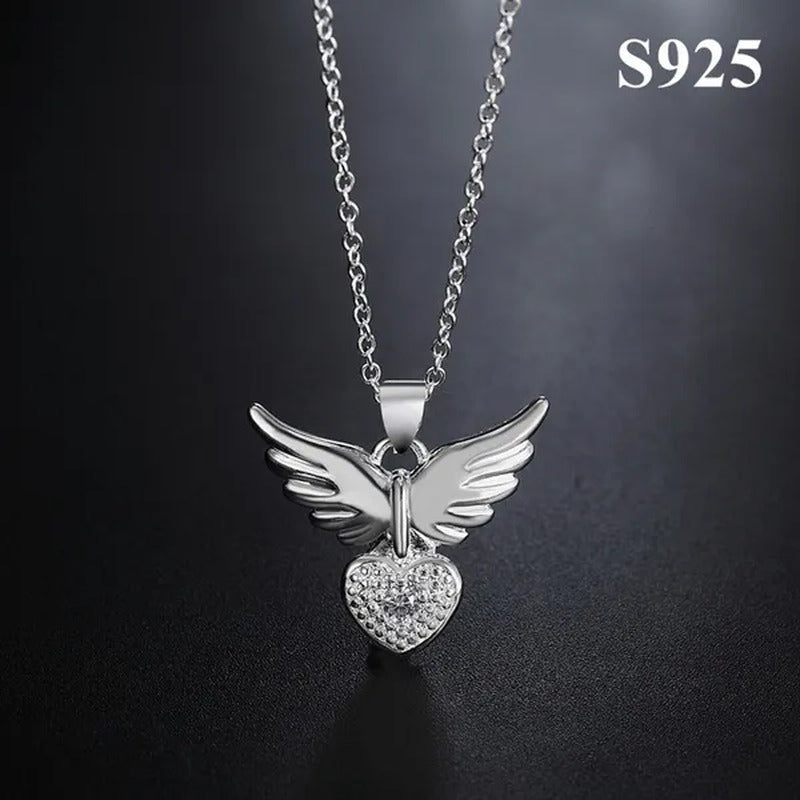 Pretty Women'S 925 Sterling Silver Heart Shaped Angel Wings Pendant Diamonds Nec
