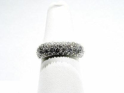 DIAMOND ROUND BRILLIANT SHAPE BAND