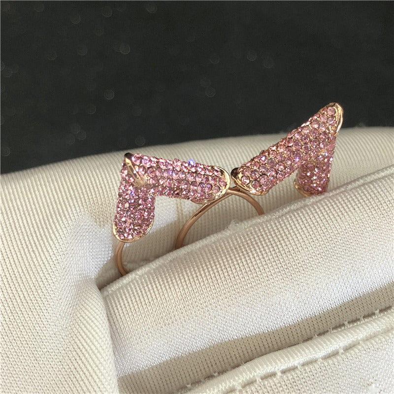 U-Shaped Diamond Big V Earrings Brass