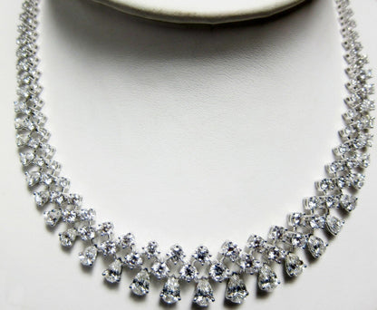 DIAMOND NECKLACE ROUND BRILLIANT DIAMOND NECKLACE DANGLE PEAR DIAMOND NECKLACE