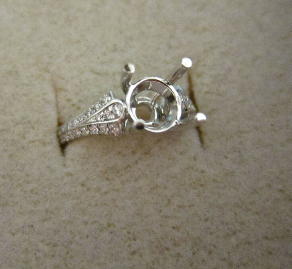 DIAMOND SETTING FOR 5.00 MM STONE