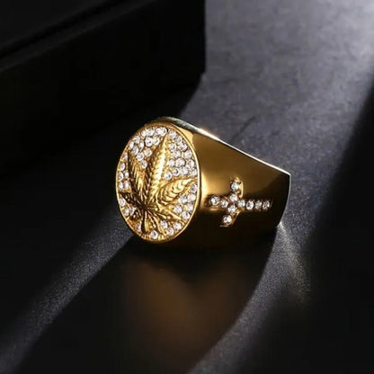 Sophisticated Luxury Classic Men'S Zirconia Stong Maple Leaf Ring Vintage Europe