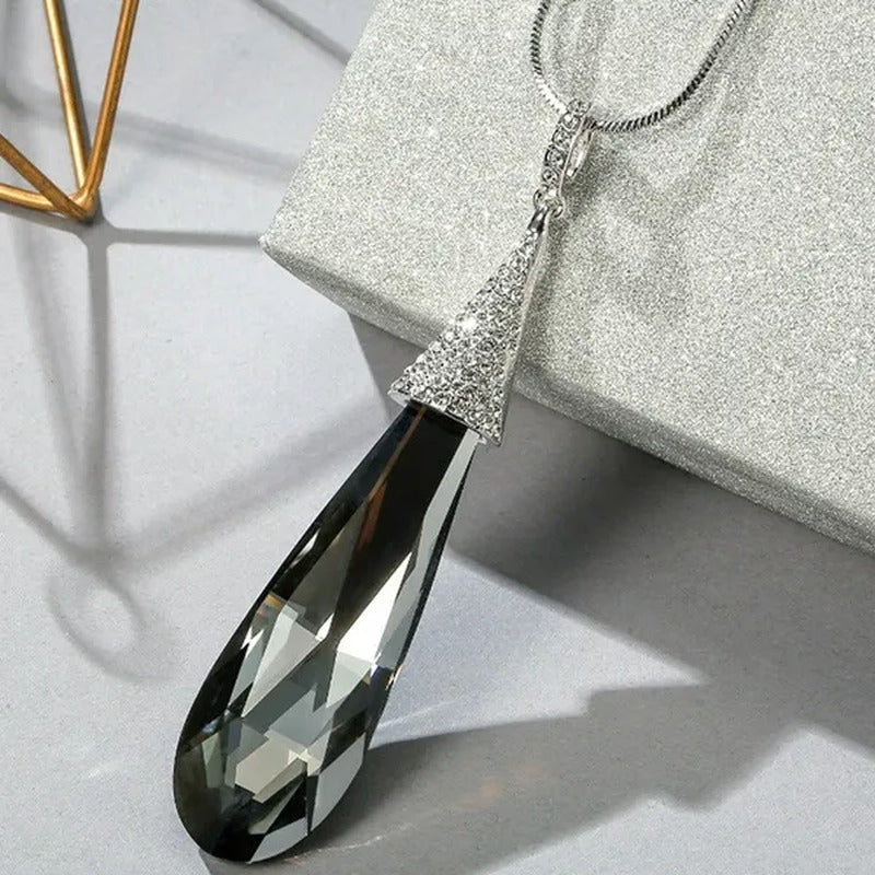 Simple Fashion Necklace Jewelry Large Water Drop Crystal Diamond Sweater Chain