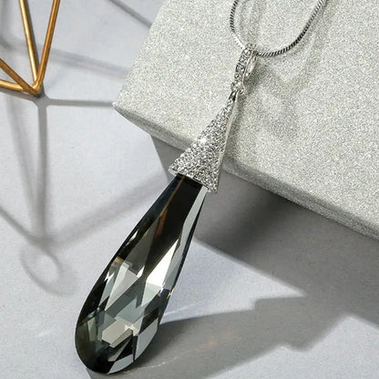 Simple Fashion Necklace Jewelry Large Water Drop Crystal Diamond Sweater Chain