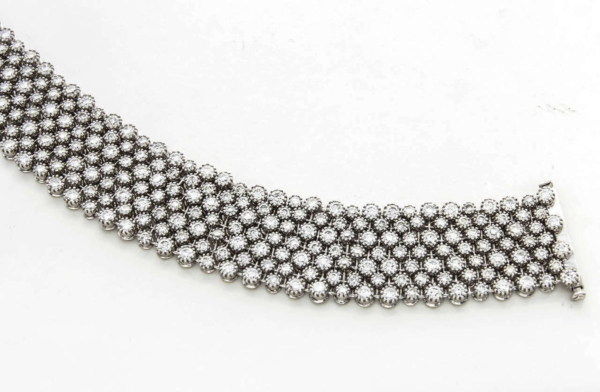 DIAMOND ROUND BRILLIANT SHAPE BRACELET