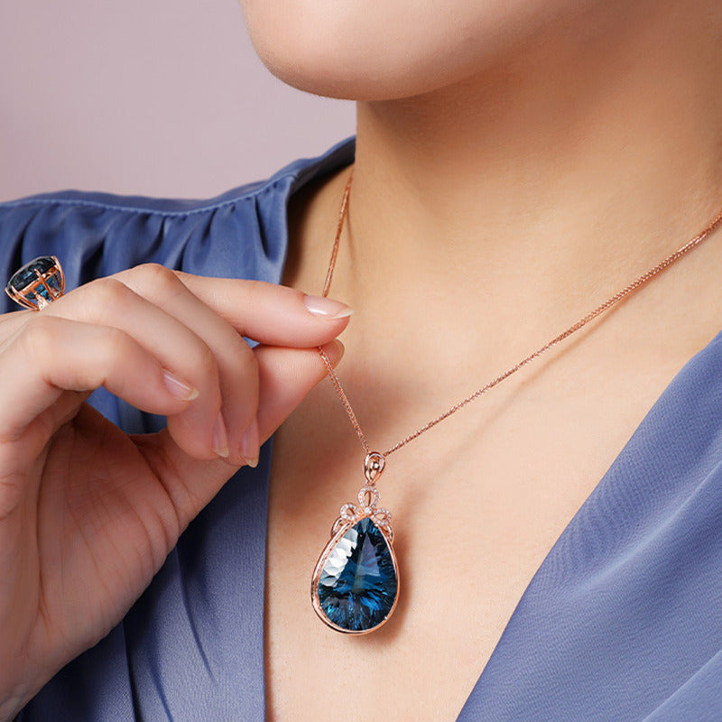 Novel Big Bare Graphite Blue Diamond Pendant Necklace Simulation