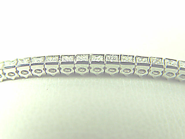 DIAMOND PRINCESS SHAPE CHANNEL SET TENNIS BRACELET 56 SHAPE DIAMOND