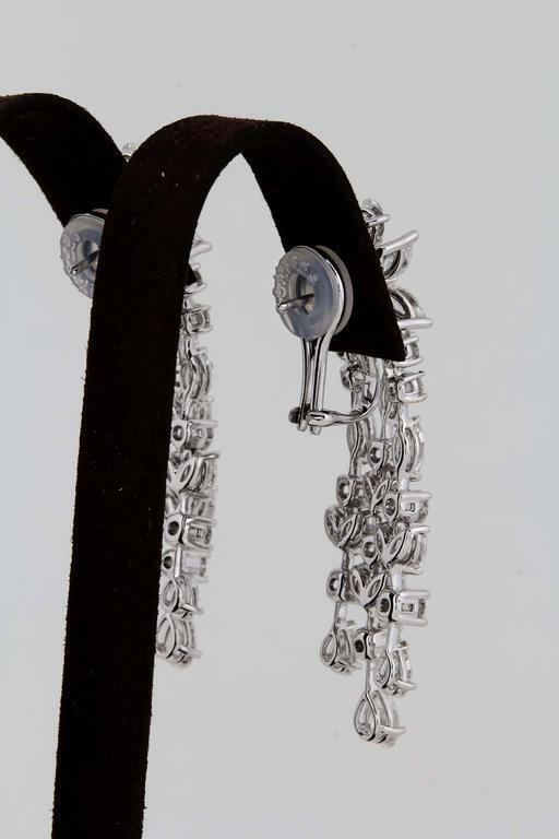 Diamond Chandelier Earrings 12.36 carats of high quality F/G color VS1/2 18 k