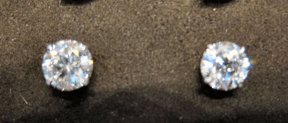 DIAMOND STUD EARRING ROUND BRILLIANT SHAPE 2.46 CT TOTAL WEIGHT STUD EARRING