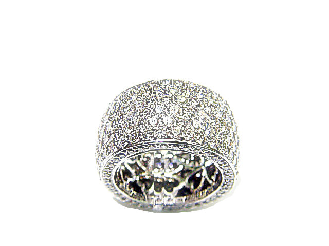ROUND BRILLIANT DIAMOND ETERNITY BAND