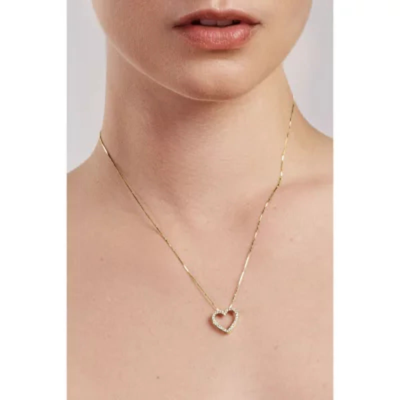 0.23 CT. T.W. Diamond Heart Pendant in 14K Yellow Gold (H-I, I1)