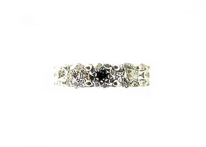 DIAMOND 5 ROUND BR SHAPE COMMON PRONG SET BAND TOP SET DIAMOND ANNIVERSARY BAND