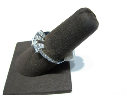 USGA CERTIFIED DIAMOND ENGAGEMENT RING ALL ROUND BRILLIANT SHAPE