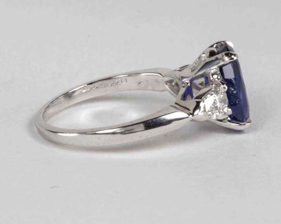Classic Sapphire Diamond Ring set in Platinum