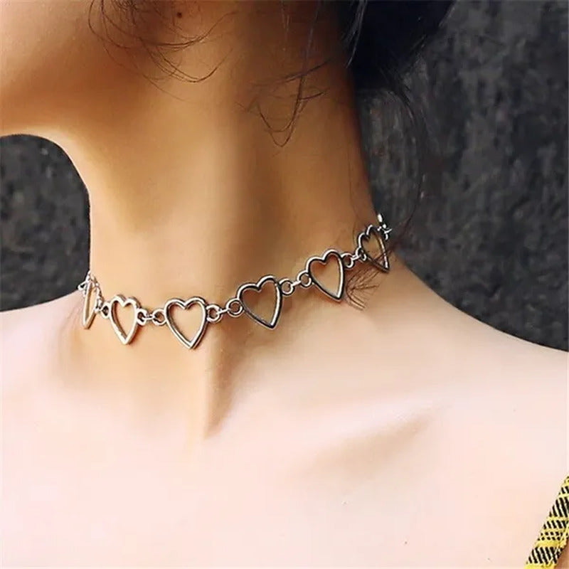 Simple Metal Heart Shape Choker Necklace for Women Fashion Elegant Geometric Col