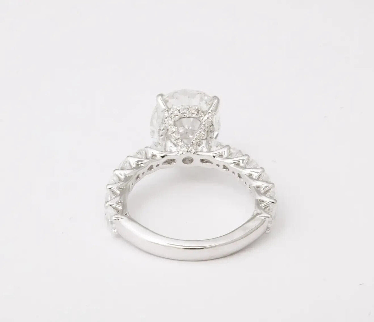 GIA certified E color SI2 4 carat Oval Diamond Engagement Ring