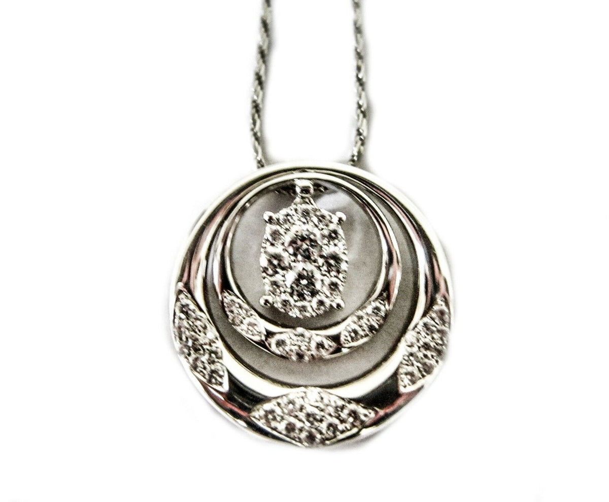 DIAMOND PENDANT ROUND BRILLIANT SHAPE SET IN HAND MADE