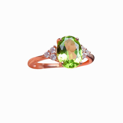 Ring Female Peridot Ring with Zircon Ring Design Sense