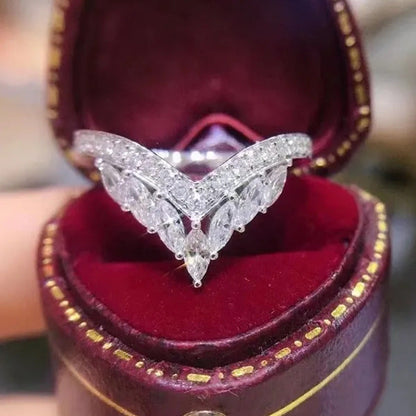 Unique Design Fashion 925 Sterling Silver White Sapphire Ring Marquise Cut Diamo