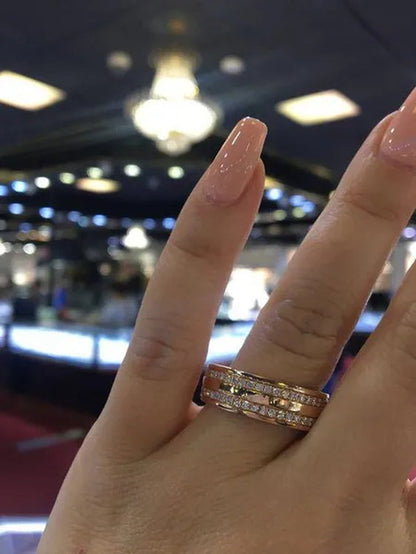 Luxury Fashion Brilliant Natural White Sapphire Gemstone Ring Wedding Band Engag