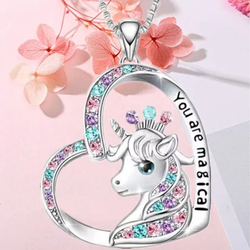 Exquisite Fashion Creative Personality Women'S Zircon Unicorn Necklace Jewelry C