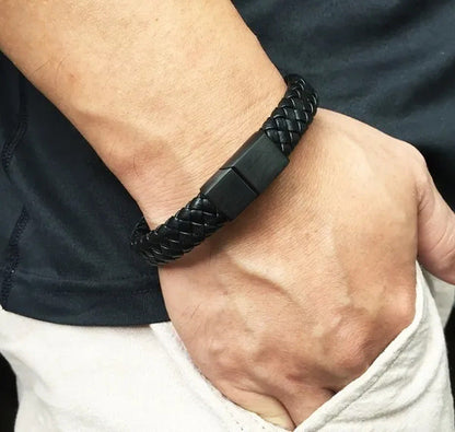 Fashion Male Jewelry Braided Leather Bracelet Handmade Bracelet Black Stainless