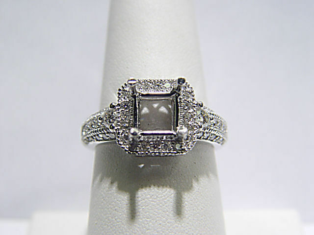 DIAMOND ROUND BRILLIANT SHAPE SETTING 4 PRONG