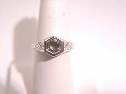 ANTIQUE STYLE SETTING PLATINUM DIAMOND .08 CT