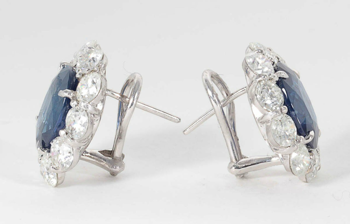 Exquisite Ceylon Sapphire Diamond Gold Earrings