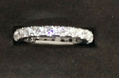 DIAMOND ROUND BRILLIANT SHAPE ETERNITY BAND