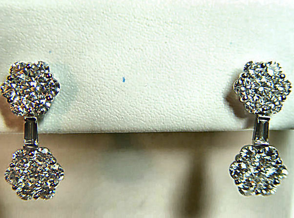 4.65 CT ROUND BAGUETTE SHAPE G COLOR VS1/2 CLARITY GRADE DIAMOND EARRING 18 K