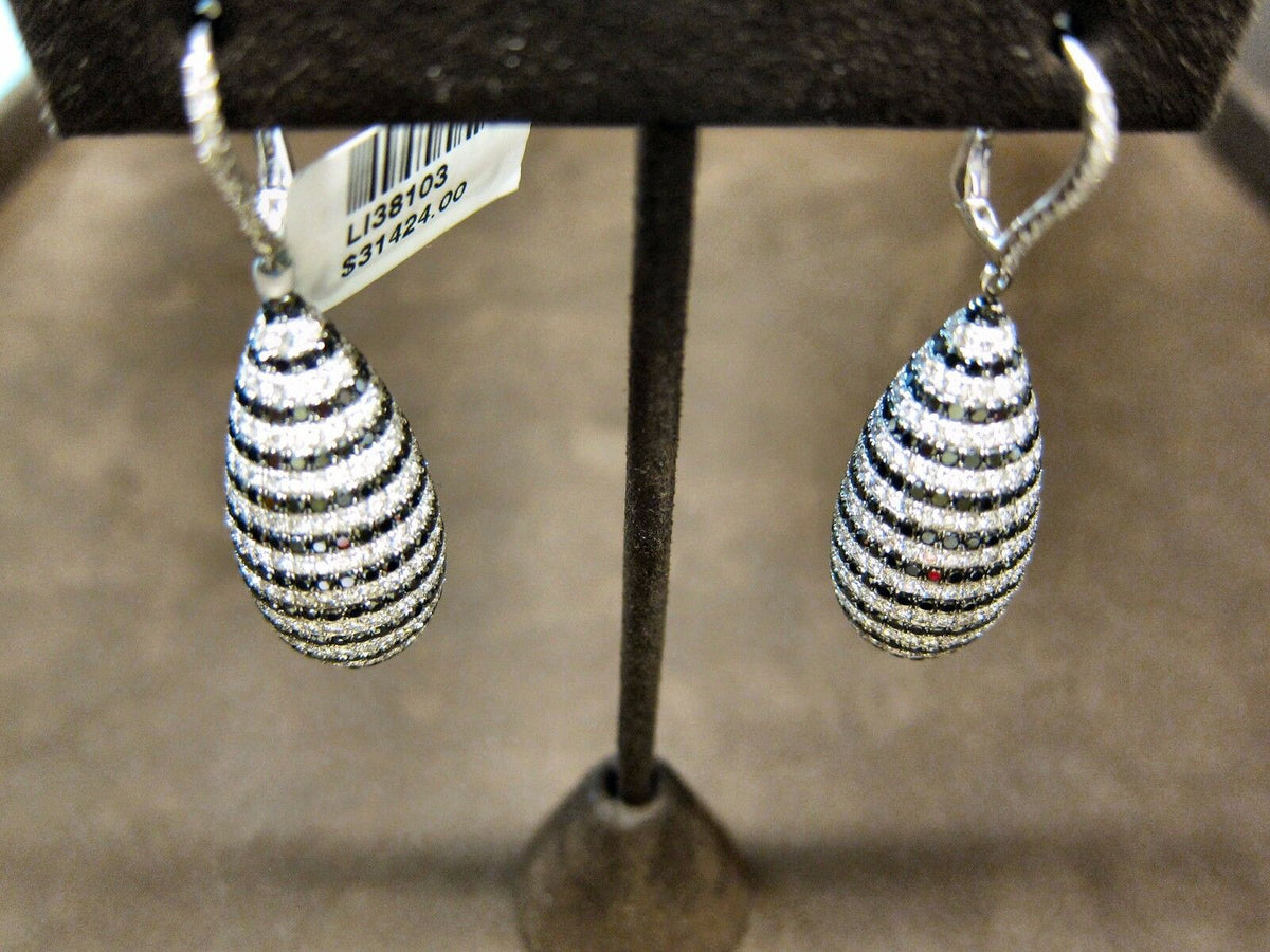 BLACK DIAMOND AND WHITE DIAMOND EARRING