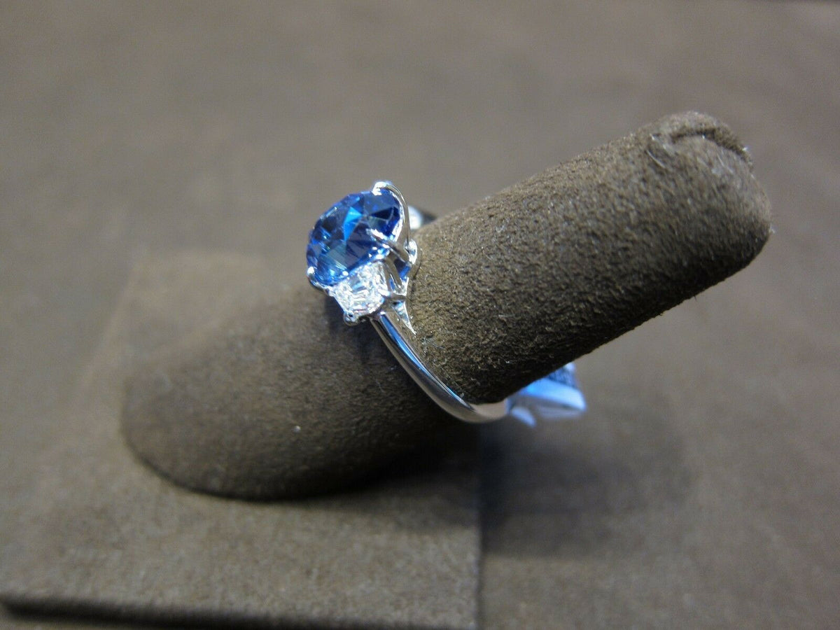 SAPPHIRE OVAL SHAPE DIAMOND HALFMOON STEP CUT SET RING