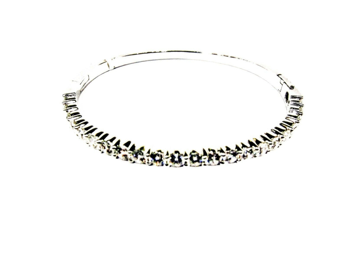 DIAMOND ROUND BRILLIANT BANGLE SET ON TOP PRONG SET CUFF DIAMOND BANGLE BRACELET