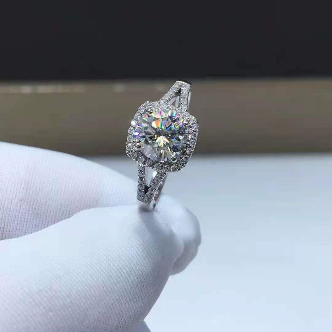 Double Row Square Bag Micro Setting Women'S D Color Moissanite Ring