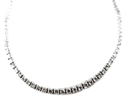 DIAMOND TENNIS NECKLACE 20 POINTERS SAME SIZE DIAMOND SET TO THE BACK