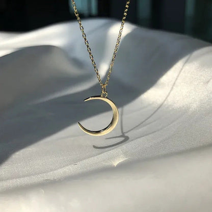 New Fashion Sweet Moon Silver Plated Jewelry Temperament Crescent Clavicle Chain