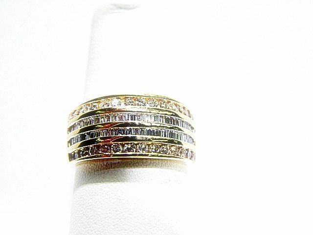 DIAMOND ROUND BRILLIANT SH BAGUETTE SH 4 ROW SET DIAMOND