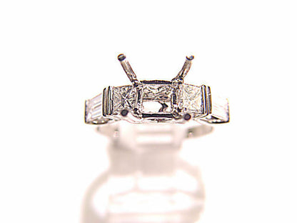 DIAMOND 2 PRINCESS 4 BAGUETTE SHAPE SETTING 4 PRONG SET DIAMOND SETTING MARITAL