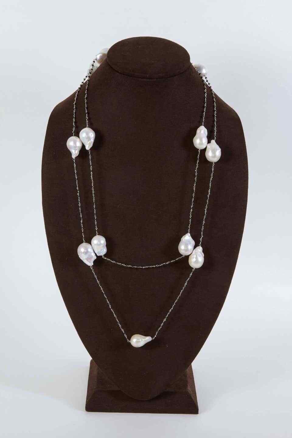 Diamond Scene Baroque Pearl Black Diamond Gold Long Chain Necklace