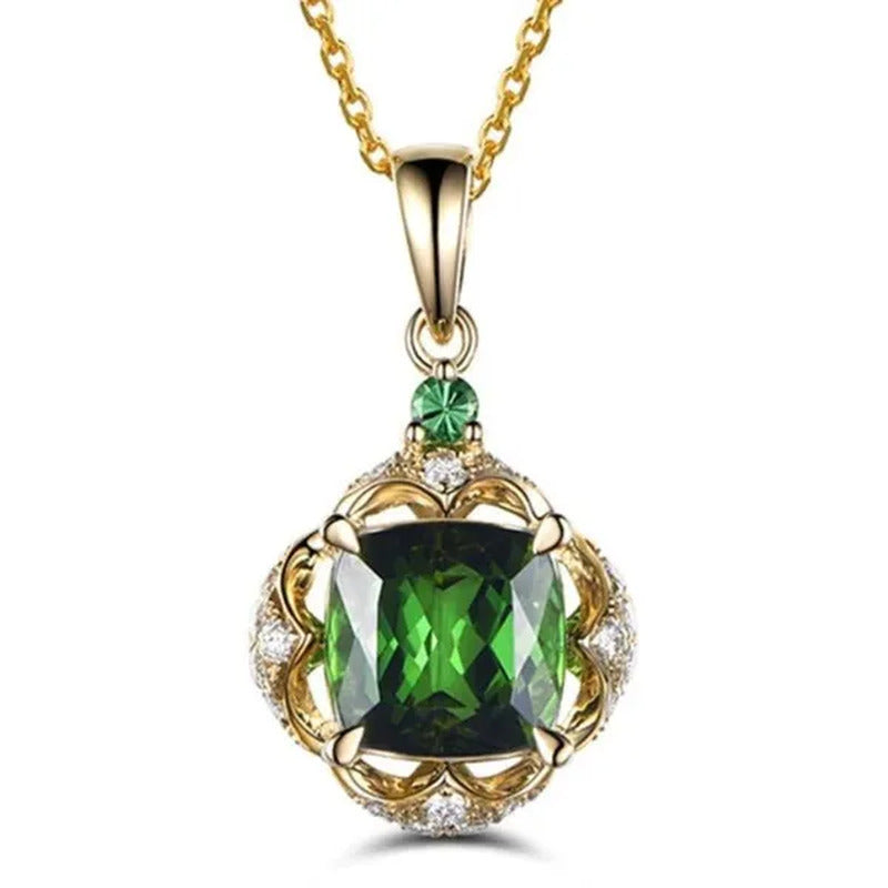 Fashion Emerald Gemstone Pendant 18K Gold Women Necklace Bridal Wedding Paryt Je