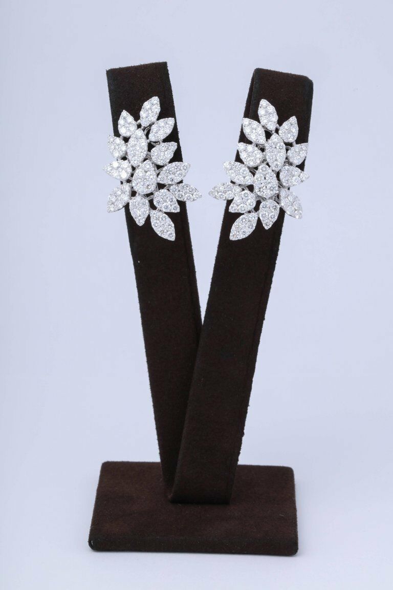 Pave Diamond Cluster Earring 6.58 carats 18 k White Gold