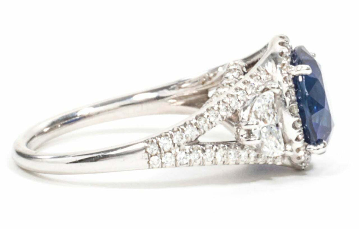 Certified Rare Natural No Heat Round Sapphire Diamond Ring