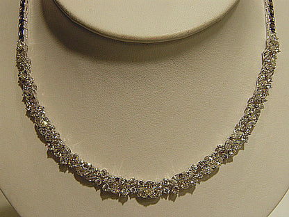 DIAMOND ROUND PEAR MARQUISE SHAPE FRONT SET 18 K WHITE GOLD G VS1/2 NECKLACE