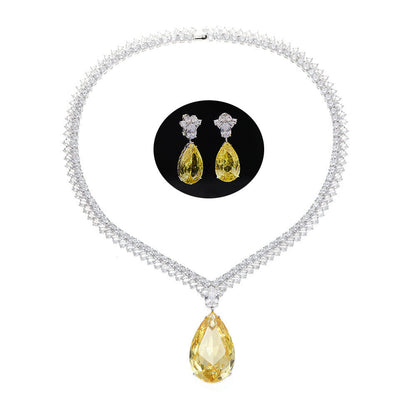 Water Drop Zircon Center Diamond Atmospheric Luxury Ladies Evening Dress Chain