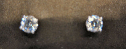 DIAMOND STUD ROUND BRILLIANT SHAPE 2.07 CT TOTAL WEIGHT EARRING DIAMOND STUD