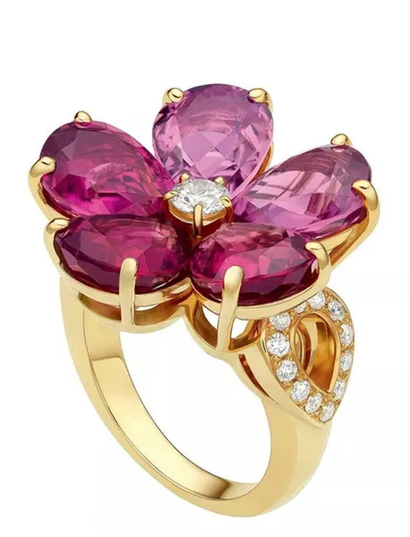 Popular Women Fashion Ring Elegant Flowers Red Zircon Jewelry Wedding Engagement