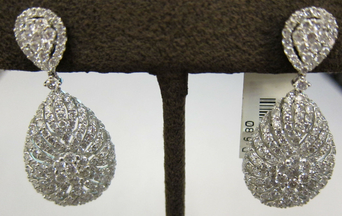 DIAMOND ROUND BRILLIANT SHAPE EARRING