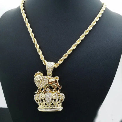 Full Iced Hip Hop Rapper'S Lion King Crown Pendant W/ 5Mm 30" Rope Chain Necklac