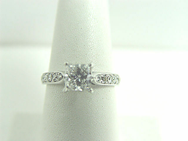 GIA CERTIFIED 5.50X5.45X3.78MM D69.4% T72% GIRDLE